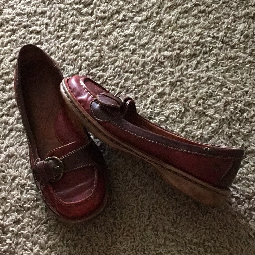Born Preppy collegiate vibe Burgundy Red Leather Loafer Size 8 - Picture 2 of 4